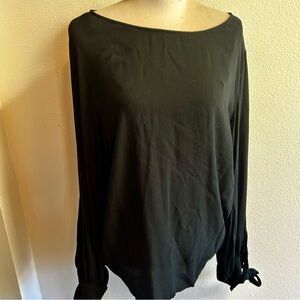 Banana republic knit black top sz XL tie detail on sleeves stretch fabric